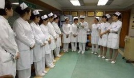 情定妇产科在线观看,温情守护，孕育生命的故事